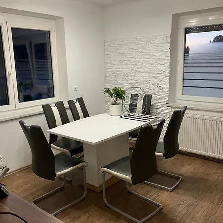 For Rent In High Valley Rum i privatbostad